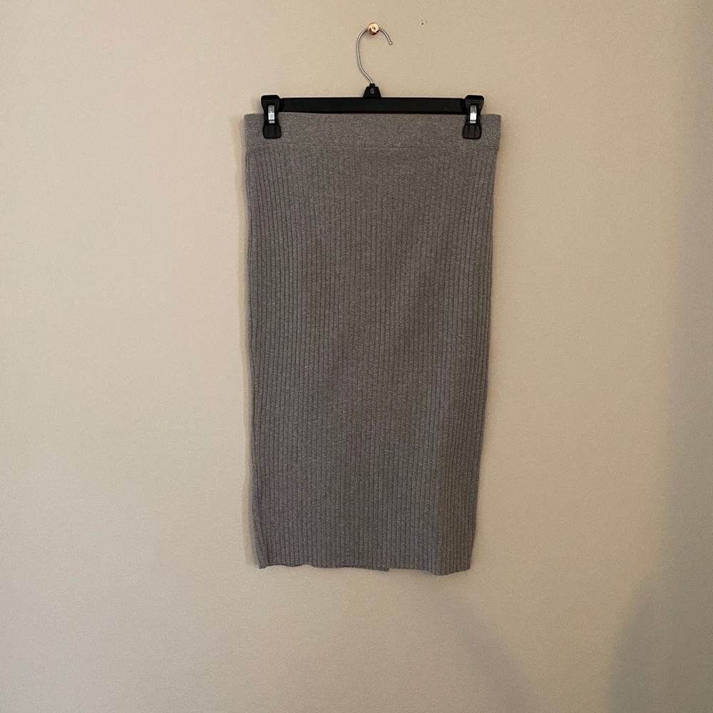Ribbed Zara MIDI Skirt